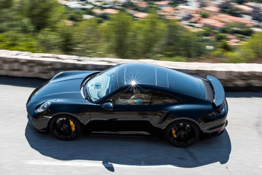https://autogreeknews.gr/wp-content/uploads/2019/11/Porsche_911_Turbo_2020_4.jpg