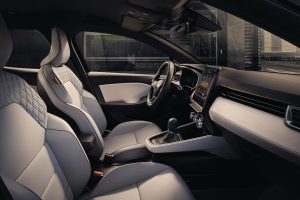 Renault-Clio-interior-2019-(1)