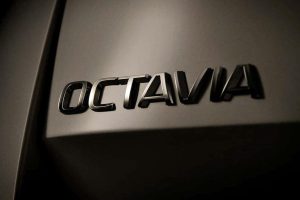 SKODA_OCTAVIA_teaser-1
