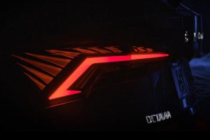 SKODA_OCTAVIA_teaser-3