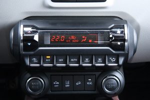 Suzuki Ignis 1.2 Hybrid 4×4 (22)