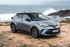 Toyota-C-HR-(4)