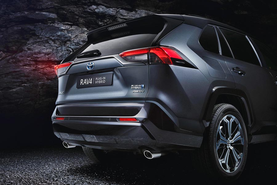 https://autogreeknews.gr/wp-content/uploads/2019/11/Toyota-RAV4-plug-in-hybrid-2.jpg