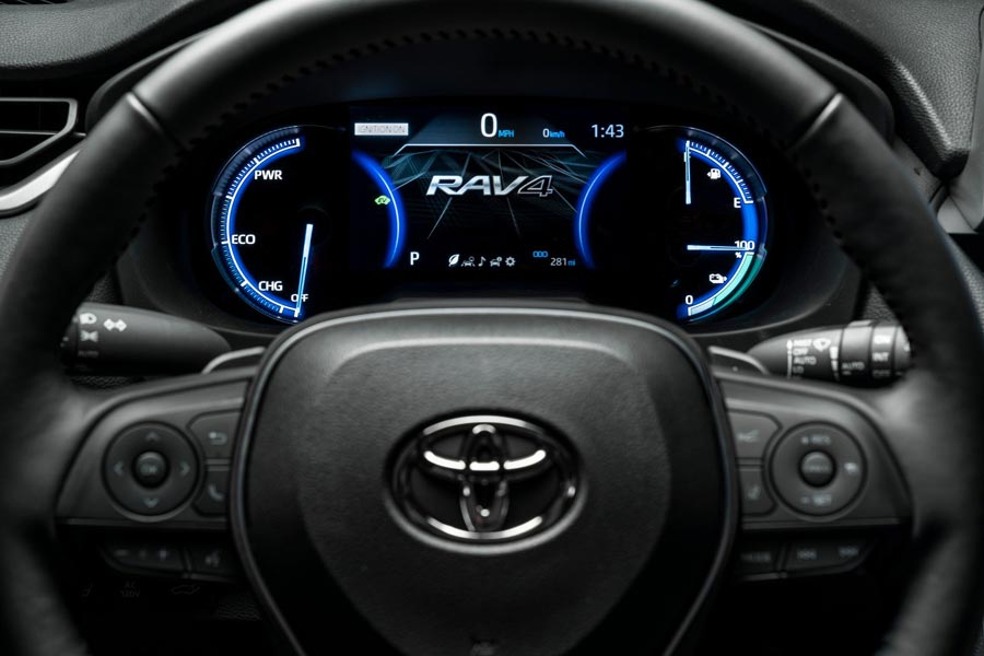 https://autogreeknews.gr/wp-content/uploads/2019/11/Toyota-RAV4-plug-in-hybrid-7.jpg