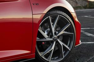 audi r8 piswkinito12