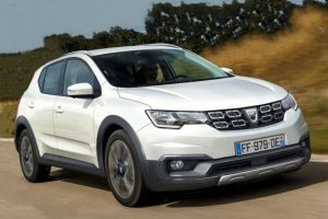 dacia sandero hybrid