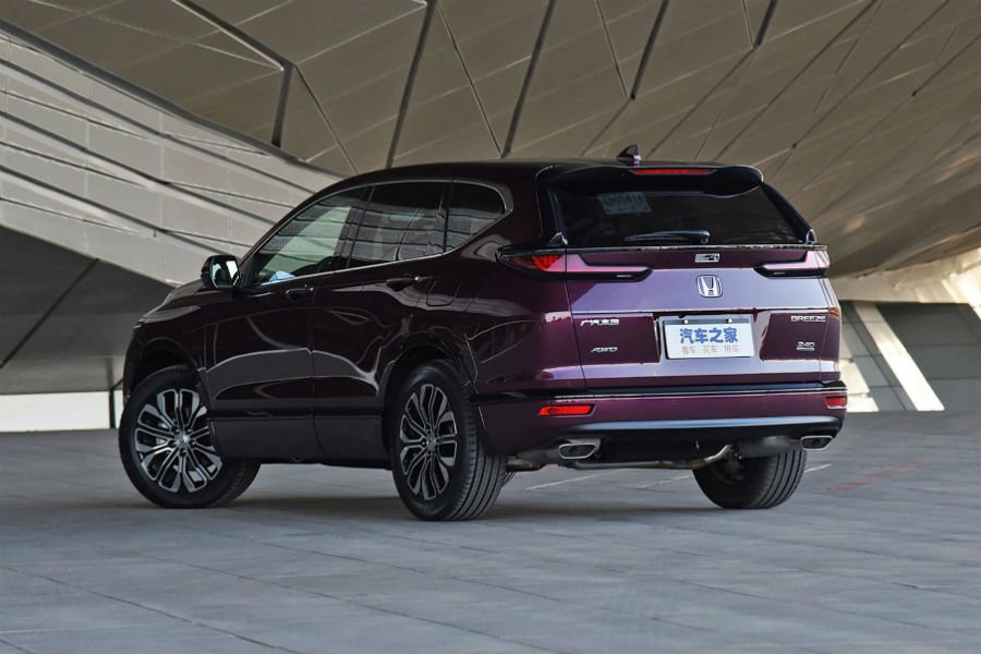 https://autogreeknews.gr/wp-content/uploads/2019/11/honda-breeze4.jpg
