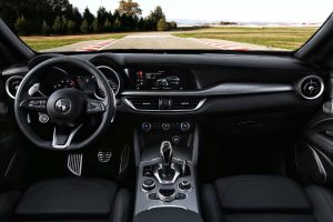 nees alfa giulia stelvio9