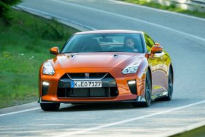 nissan gt-r price