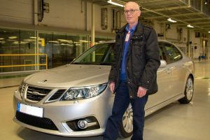 poso poulithike to teleftaio saab