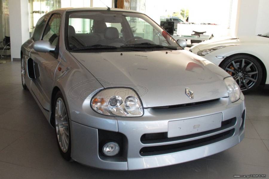 https://autogreeknews.gr/wp-content/uploads/2019/11/renault-clio-v6-ellada2.jpg