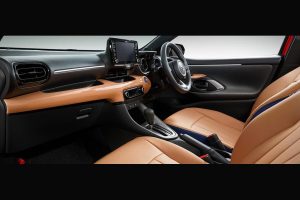 2020-Toyota-Yaris-Modellista-accessories-(2)