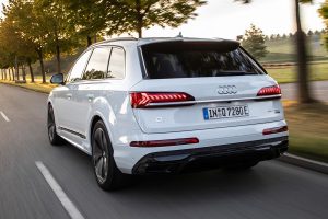 Audi-Q7-TFSI-e-quattro-(2)