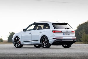 Audi-Q7-TFSI-e-quattro-(7)