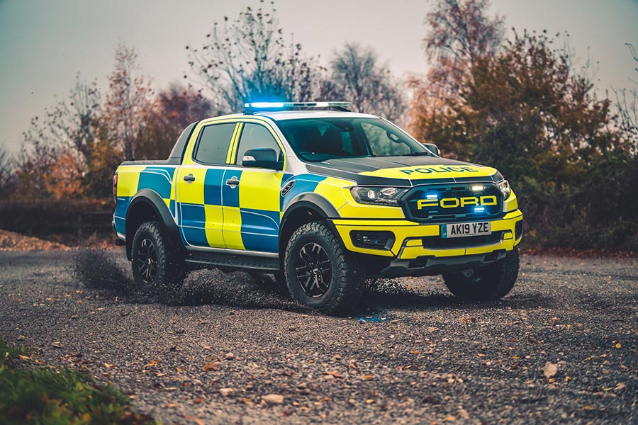 https://autogreeknews.gr/wp-content/uploads/2019/12/Ford_Raptor_FocusST_policeCars_7.jpg