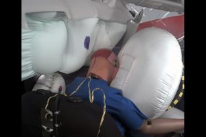 Jeep Renegade 2019 IIHS (4)