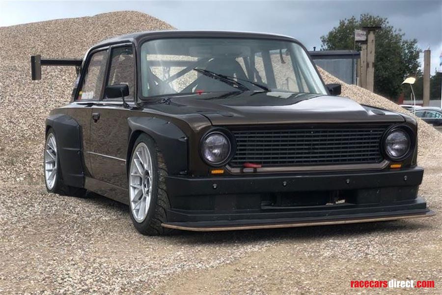 https://autogreeknews.gr/wp-content/uploads/2019/12/Lada_Delta_Integrale_1.jpg