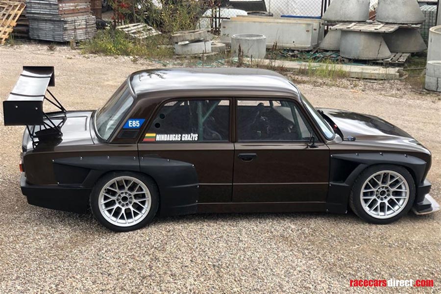 https://autogreeknews.gr/wp-content/uploads/2019/12/Lada_Delta_Integrale_4.jpg