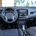 Mitsubishi Outlander PHEV (16)