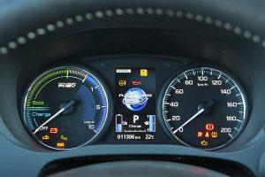 Mitsubishi Outlander PHEV (27)