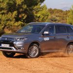 Mitsubishi Outlander PHEV (7)