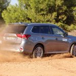 Mitsubishi Outlander PHEV (9)