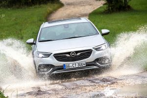 Opel-Insignia-Country-Tourer