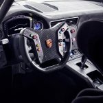 Porsche_Carbon_Seat_2