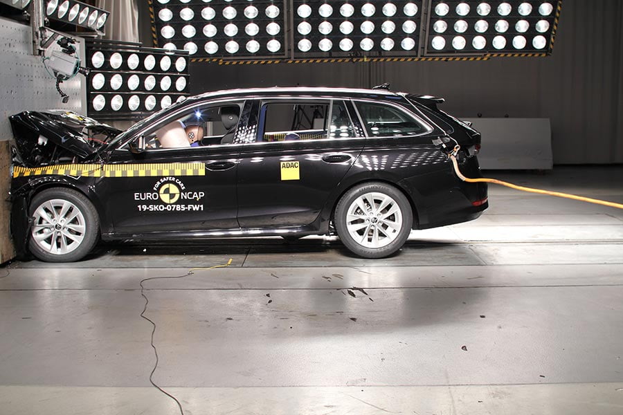 https://autogreeknews.gr/wp-content/uploads/2019/12/Skoda_Octavia_EuroNCAP-3.jpg