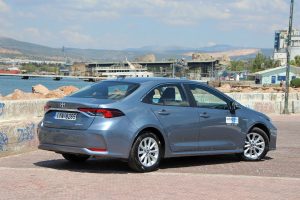 Toyota Corolla Sedan Hybrid (31)