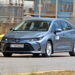 Toyota Corolla Sedan Hybrid (39)