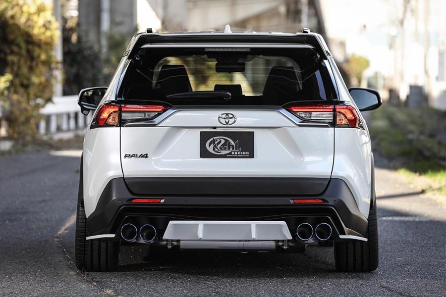 https://autogreeknews.gr/wp-content/uploads/2019/12/Toyota-RAV4-kuhl-racing-tuning-140034_1-2.jpg