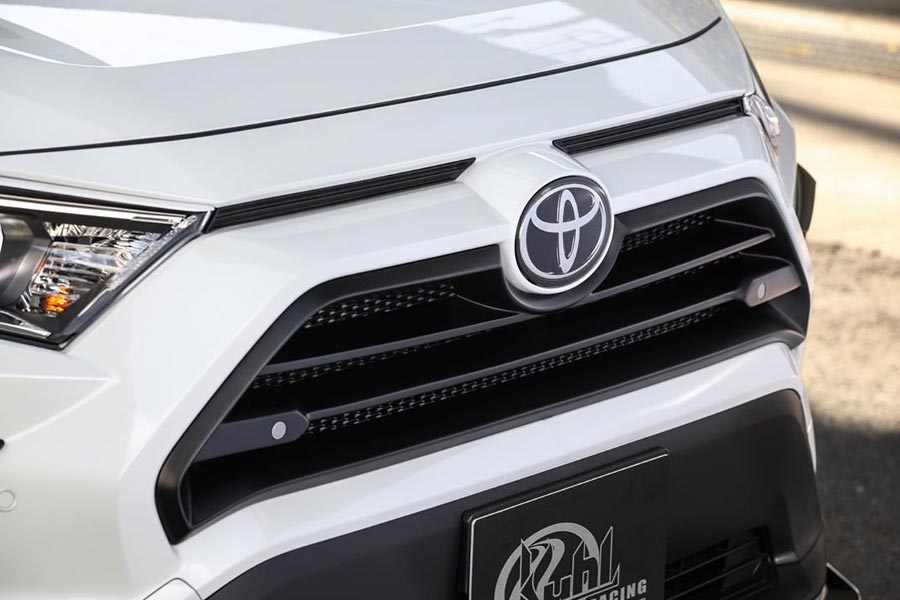 https://autogreeknews.gr/wp-content/uploads/2019/12/Toyota-RAV4-kuhl-racing-tuning-140034_1-5.jpg