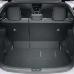 Toyota-Yaris-2020-(14)