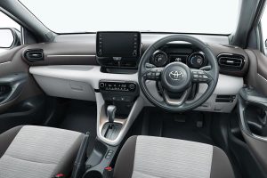 Toyota-Yaris-2020-(3)