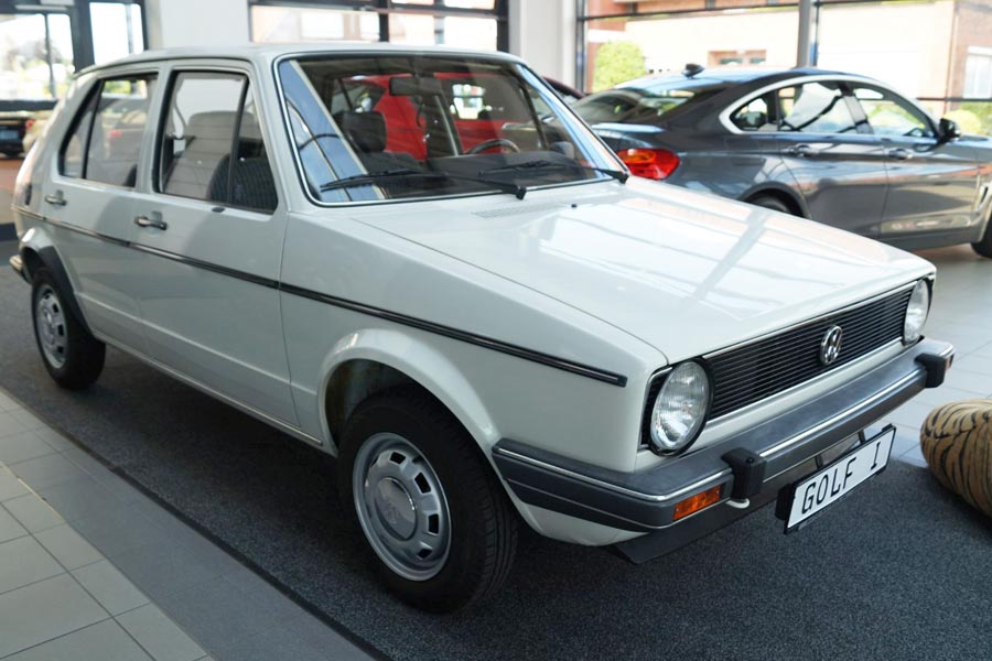 https://autogreeknews.gr/wp-content/uploads/2019/12/VW-Golf-Mk1-1983-1.jpg