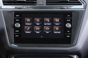 VW Tiguan 1.6 TDI R-Line (19)