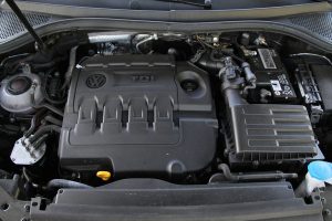 VW Tiguan 1.6 TDI R-Line (24)