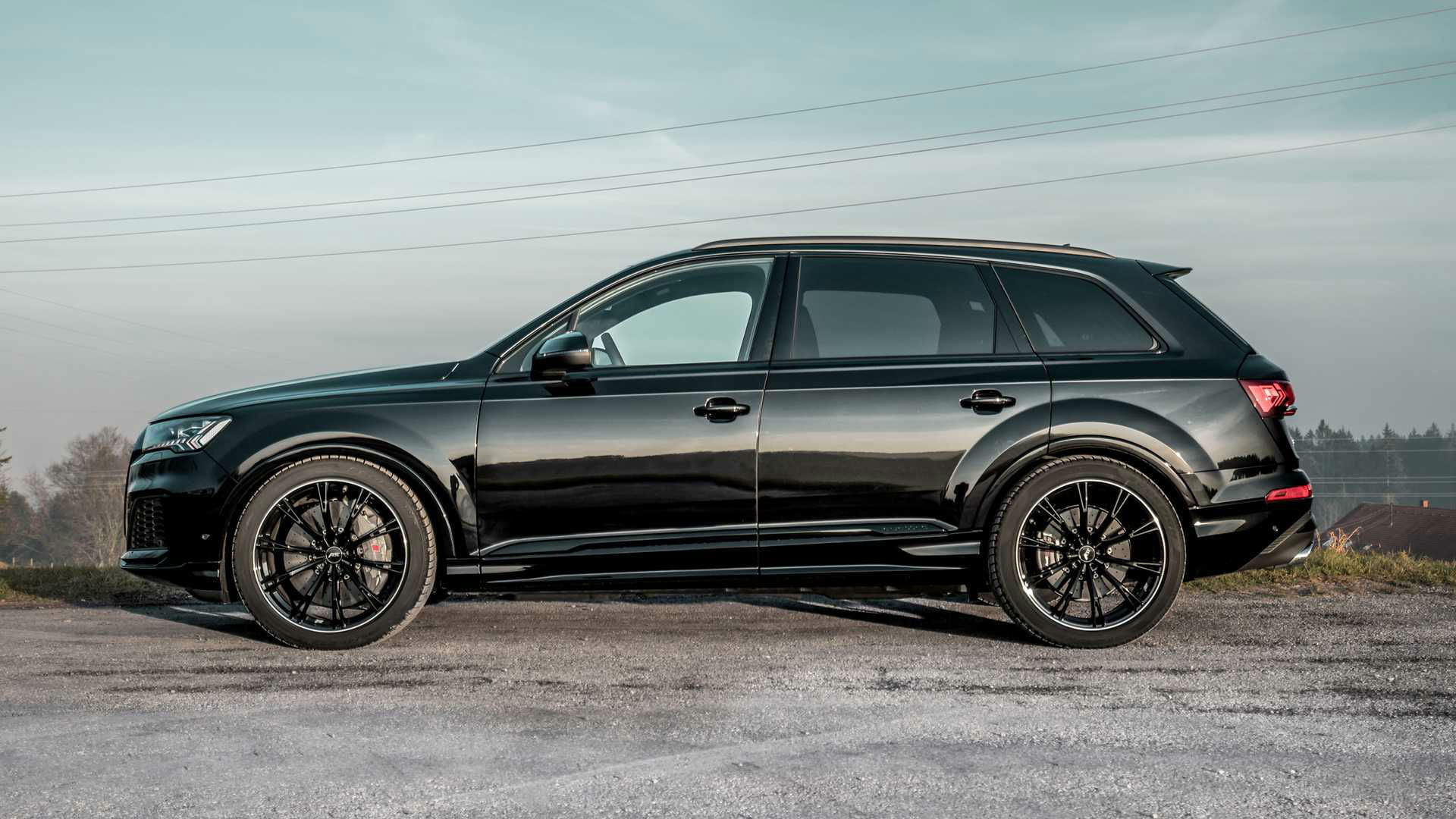 https://autogreeknews.gr/wp-content/uploads/2019/12/audi-sq7-abt4.jpg