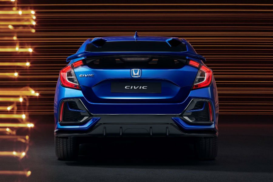 https://autogreeknews.gr/wp-content/uploads/2019/12/honda-civic-sport-line4.jpg