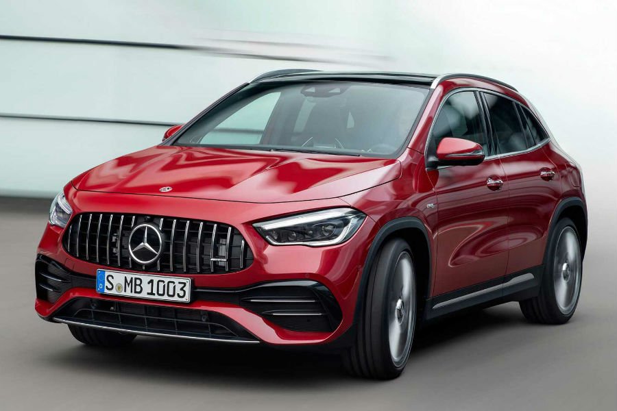 Νέα Mercedes-AMG GLA 35 με 306 ίππους