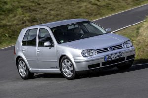 vw golf iv simantikotero2
