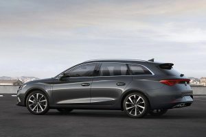 2020-Seat-Leon-Hatch-Estate-13