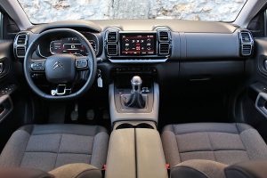 Citroen C5 Aircross 1.2 PureTech 130 interior (1)