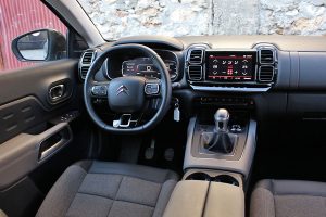 Citroen C5 Aircross 1.2 PureTech 130 interior (2)