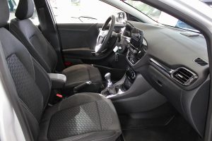 Ford-Puma-CarCenter-(10)