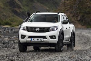 Nissan-Navara-OFF-ROADER-AT32-3