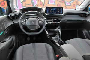 Peugeot 208 1.2 PureTech 100 (12)