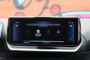 Peugeot 208 1.2 PureTech 100 (21)