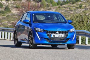 Peugeot 208 1.2 PureTech 100 (4)